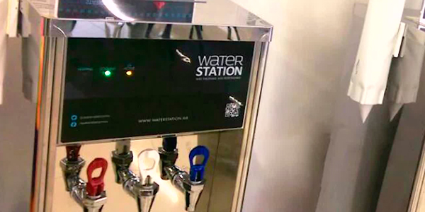 Dispensador de agua con filtro purificador WaterStation Serie 3